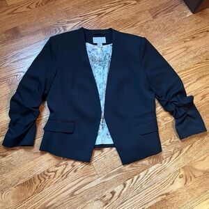 Black cropped blazer with rushed sleeves